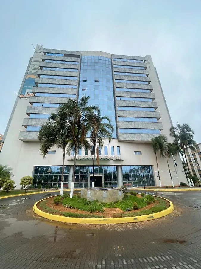 Flat Em Taguatinga Hotel 3*,